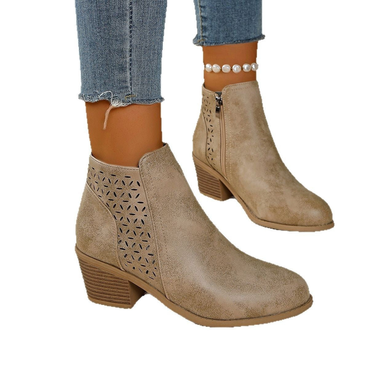 Bottes femme à bout pointu ajouré, talon carré bas