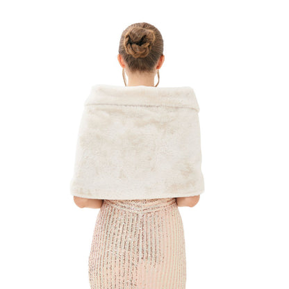 Étole femme en fausse fourrure