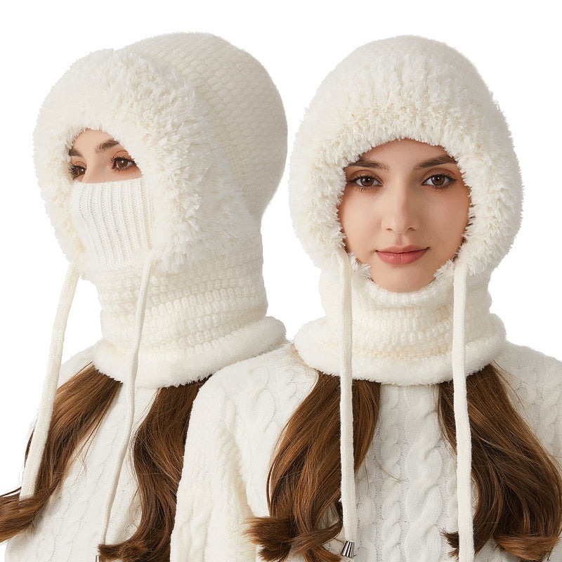 Bonnet femme avec écharpe intégrée